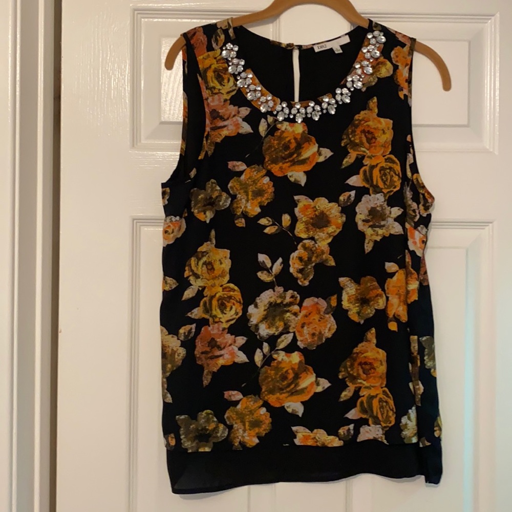 DR2 jeweled top